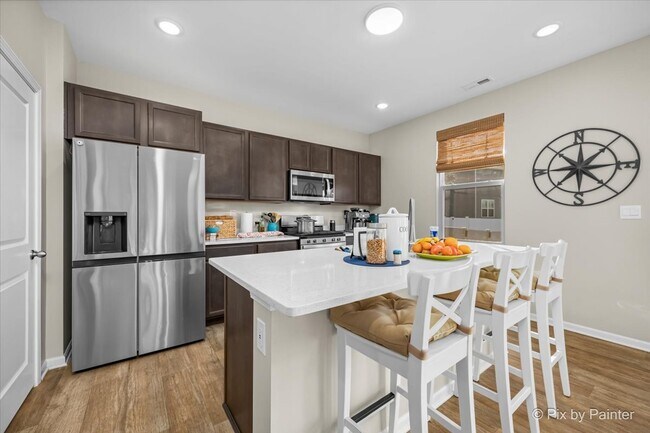 Building Photo - 3345 Seeley St