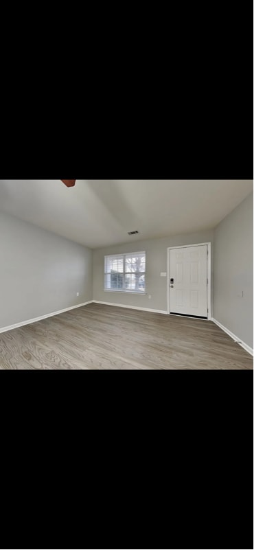 Building Photo - 349 Hunslet Cir