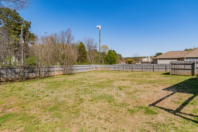 Building Photo - 118 Cedar Bend Dr