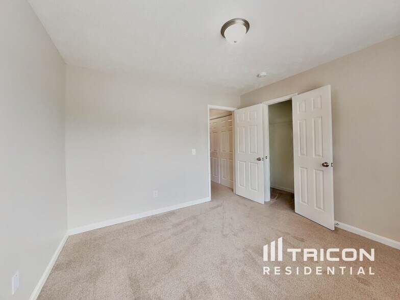 Building Photo - 67 British Ln