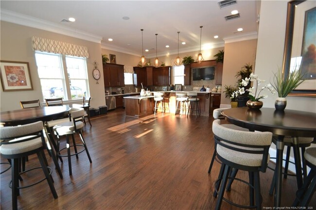 Building Photo - 1136 Pate Farm Ln