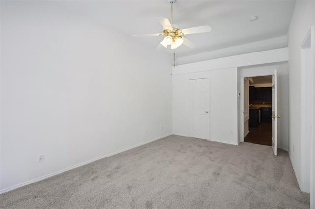 Building Photo - 728 Cardinal Dr