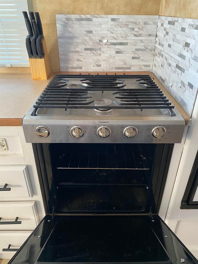 Building Photo - 12617 E 46th Dr