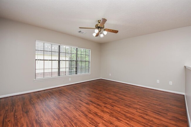 Building Photo - 27 W Rumple Creek Pl