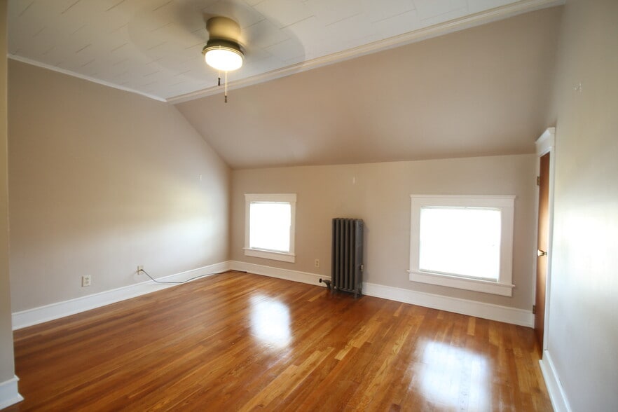 Bedroom2 - 112 Prospect St