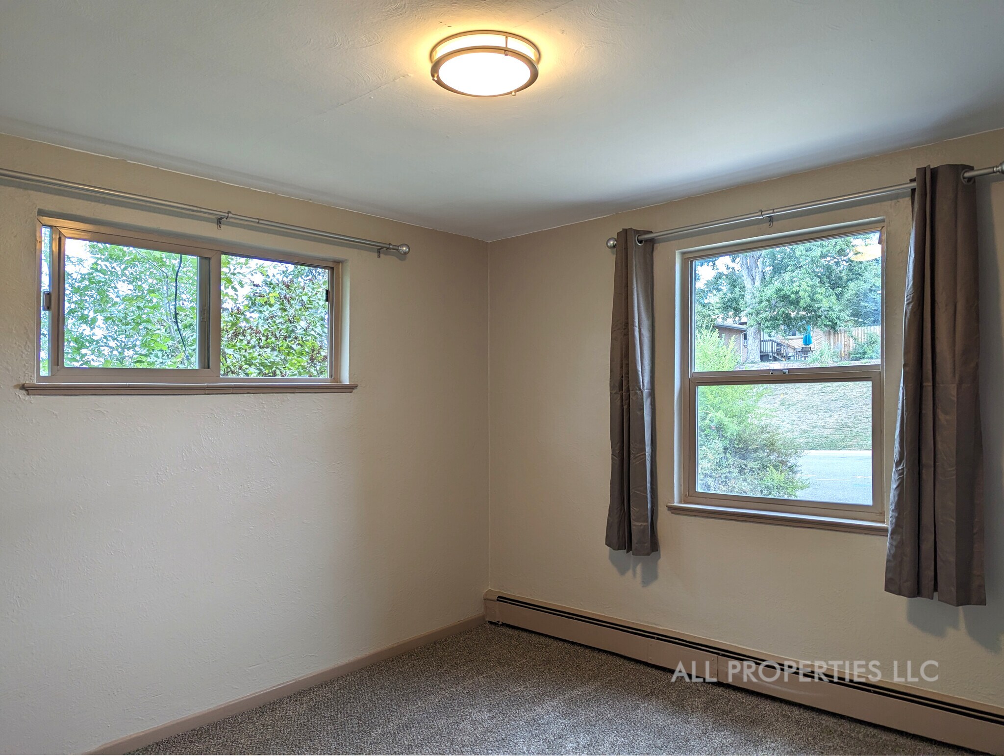 1st Bedroom - 1005 Newton St