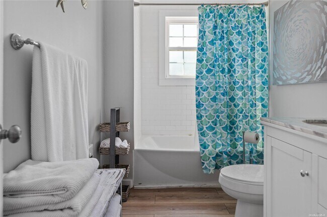 Building Photo - 180 Cottage Walk