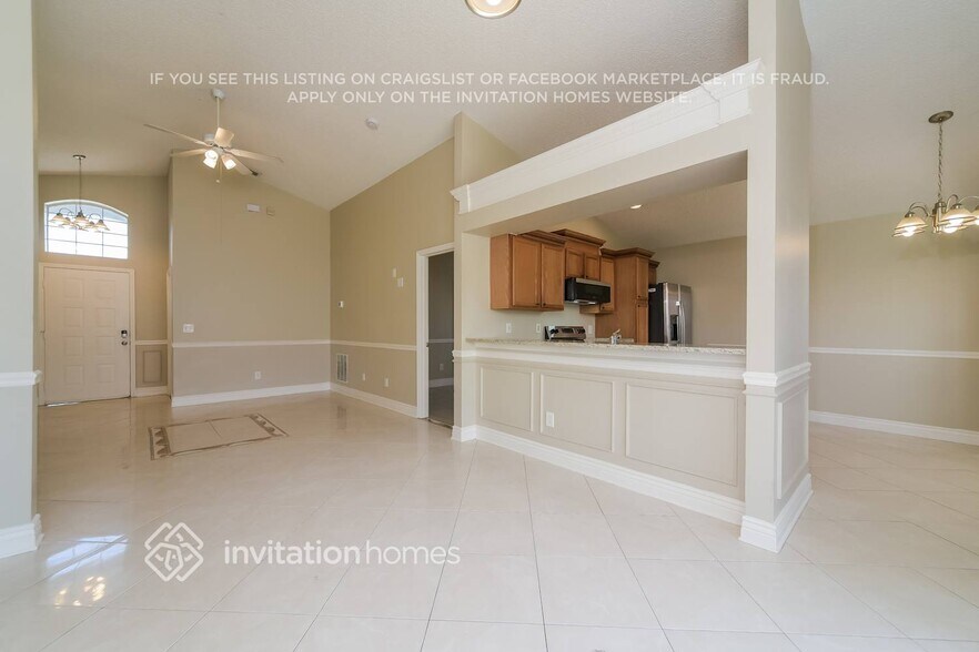 Building Photo - 2900 Cool Breeze Cir