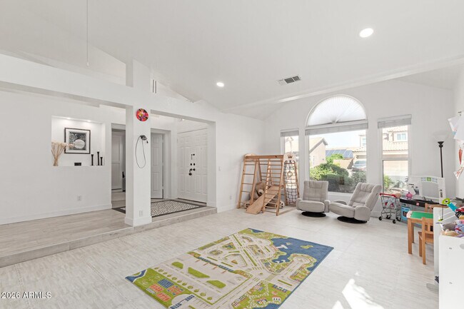 Building Photo - 1551 W Ironwood Dr