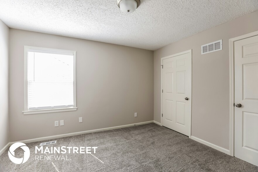 Building Photo - 1539 Dartmouth Dr