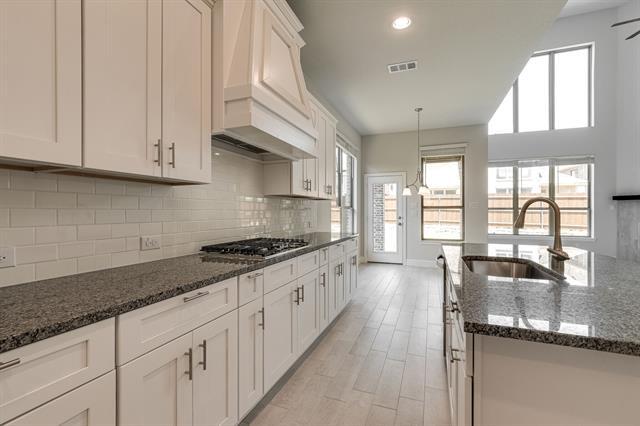 Building Photo - 6020 Marigold Dr