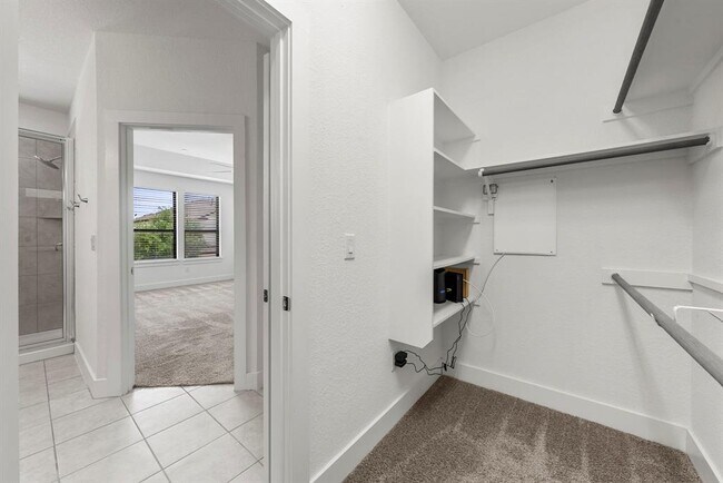 Building Photo - 12317 Maypole Bend