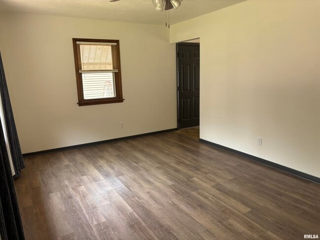 Building Photo - 2544 Glenn St