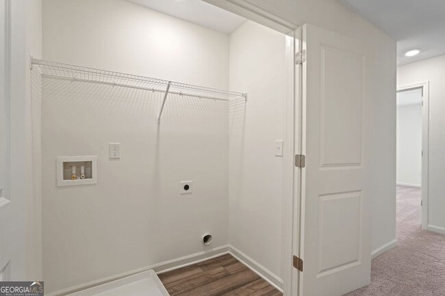 Building Photo - 541 Magnolia Cir
