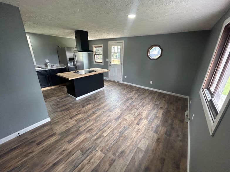 Building Photo - 531 N 18th St