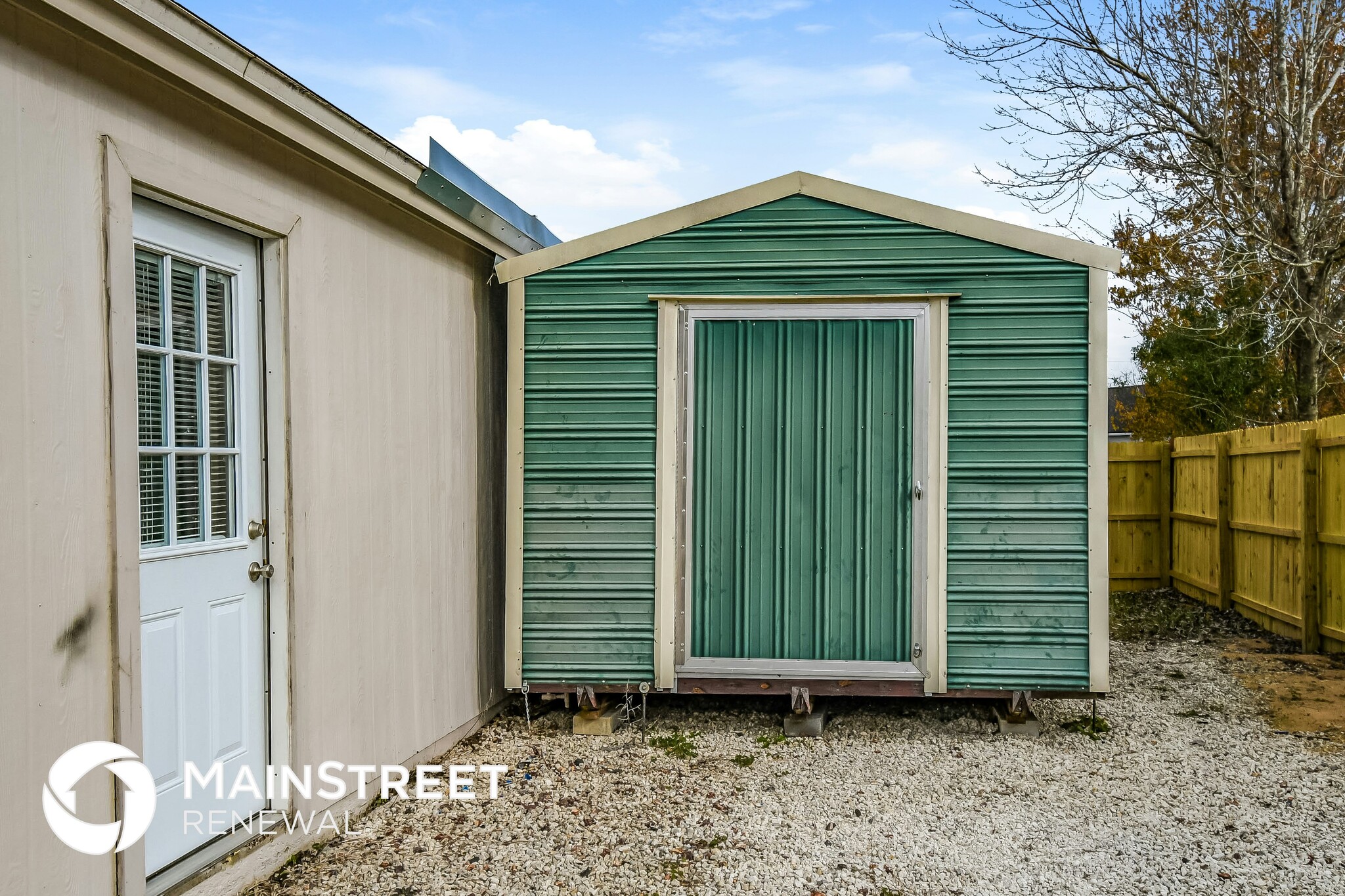 Building Photo - 1868 Sheraton Lakes Cir