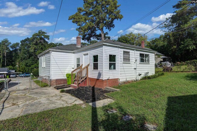 Building Photo - 3908 Gibson St
