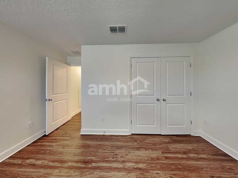 Building Photo - 96930 Blackrock Cv Wy