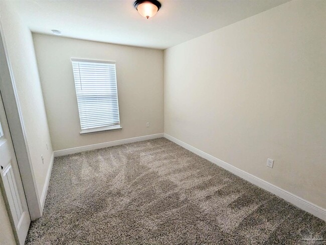 Building Photo - 4385 Village Oak Ln
