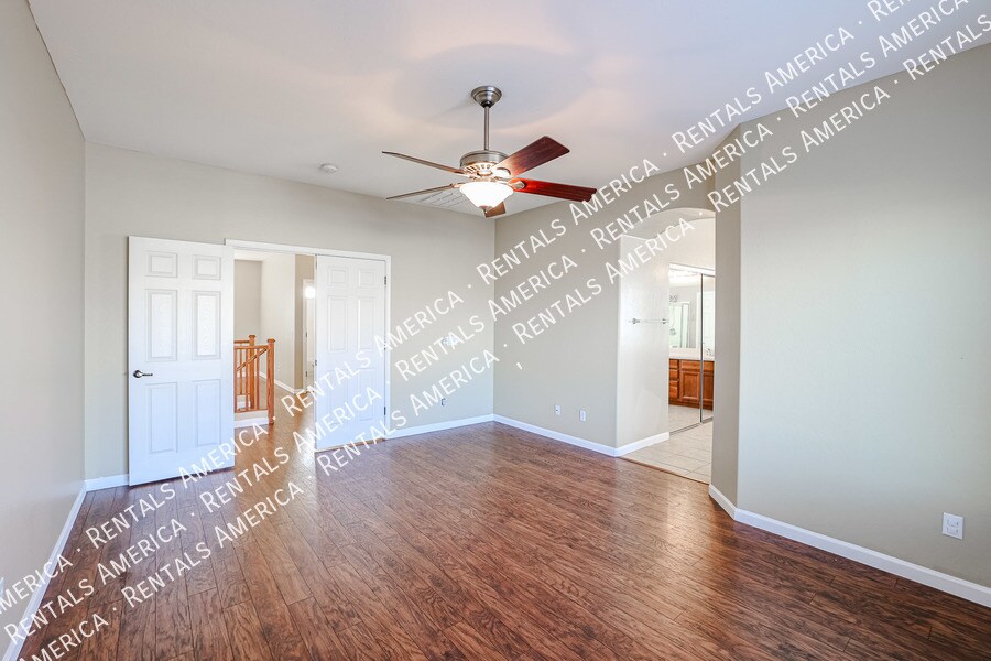 Building Photo - 14958 W Cameron Dr