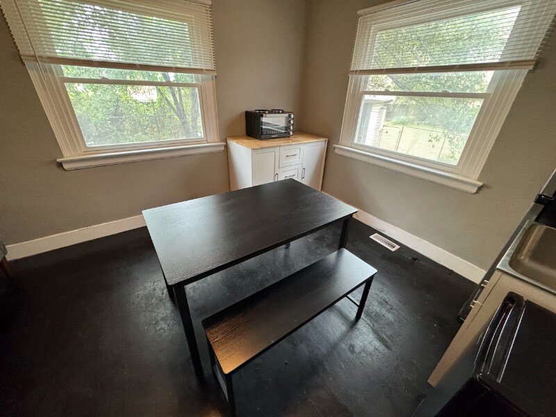 Building Photo - 17150 Santa Rosa Dr