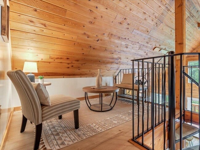 Building Photo - 29929 Aztec Cir