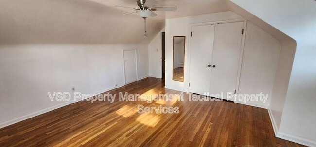 Building Photo - 21329 Lakeshore Blvd