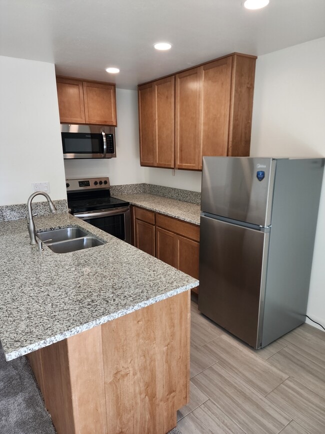 Building Photo - 945 Plumas St