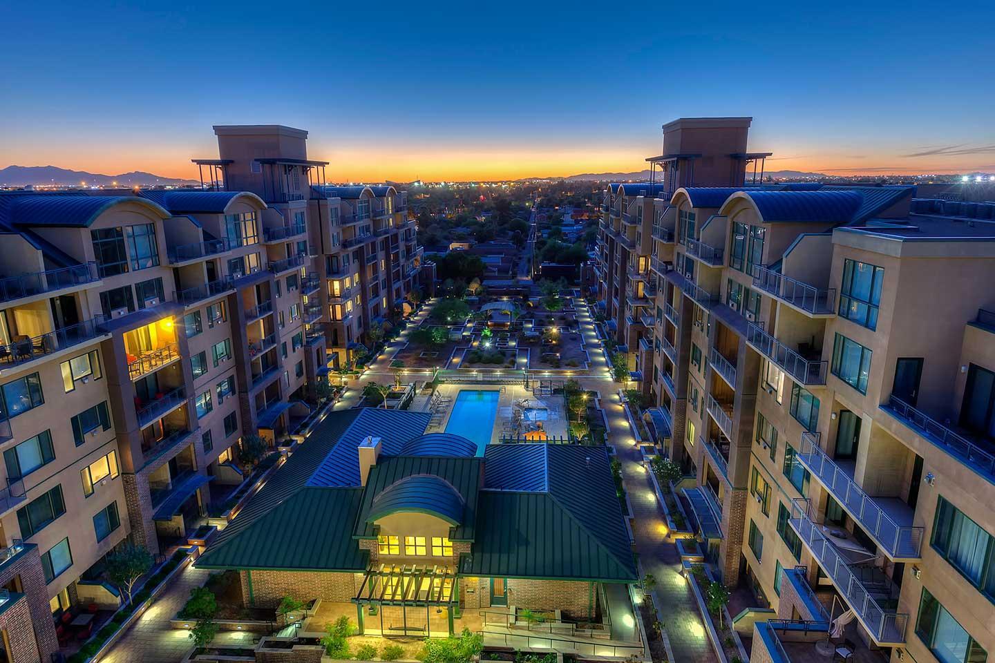 Building Photo - 16 W Encanto Blvd