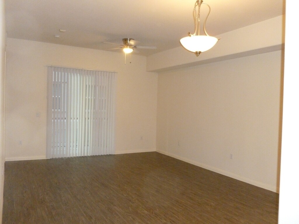 Building Photo - 32 E Serene Ave