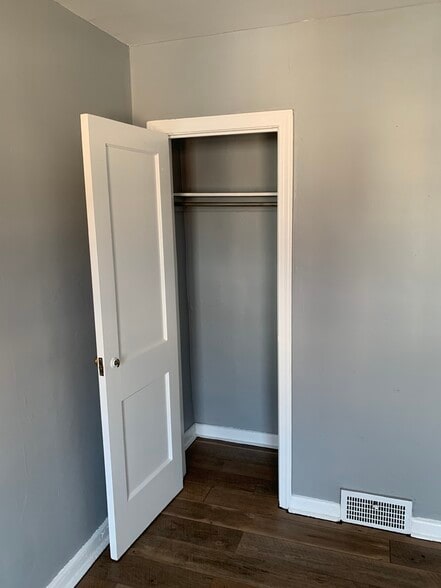 Building Photo - 6022 Baltimore Ave