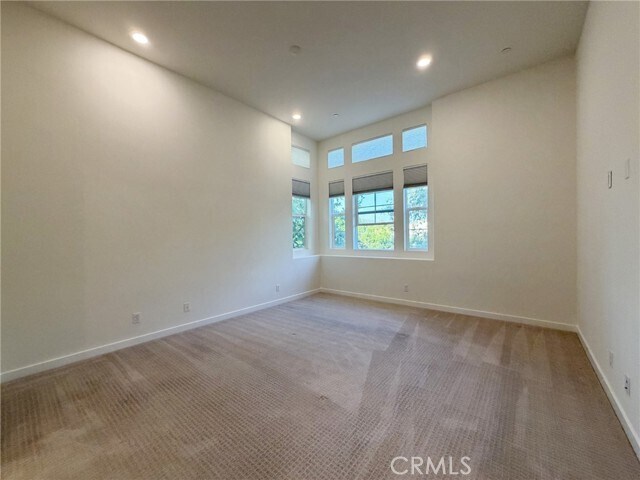 Building Photo - 136 Acamar