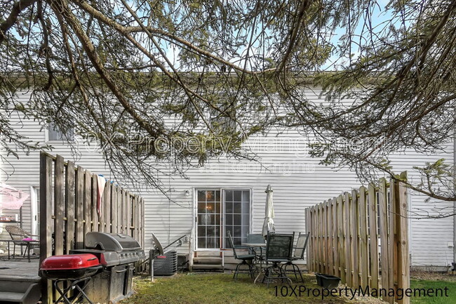 Building Photo - 171 Glenkirk Dr