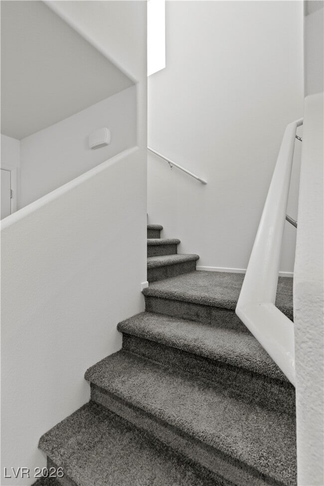 Building Photo - 4919 Olive Mesa Ave