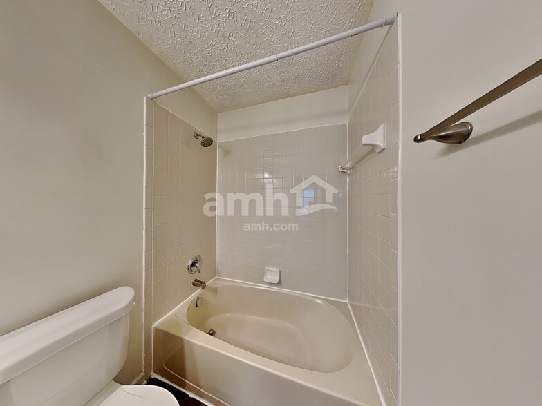 Building Photo - 4513 Edgarton Dr