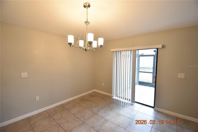 Building Photo - 9610 Sage Creek Dr