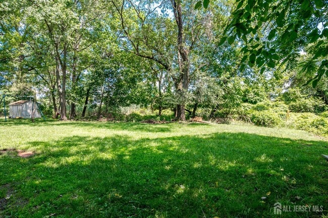 Building Photo - 5 Pelmont Pl