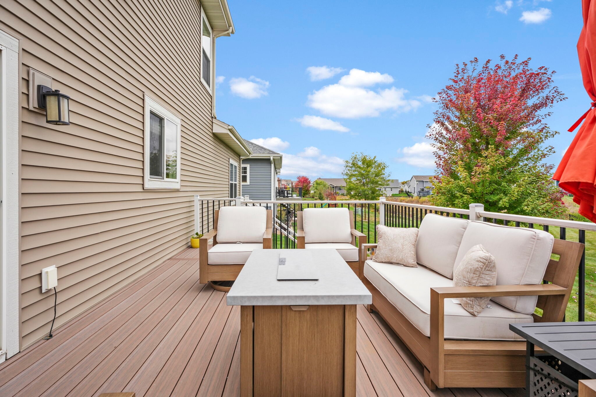 Deck - 630 Big Stone Trl