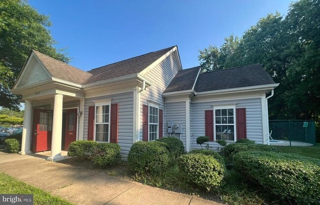 Building Photo - 7532 Coxton Ct