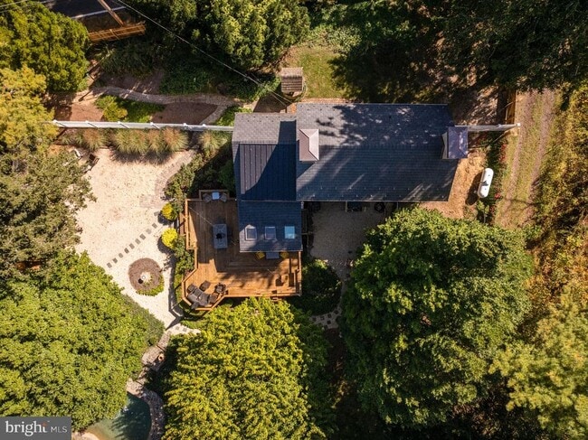 Building Photo - 2943 Windy Bush Rd