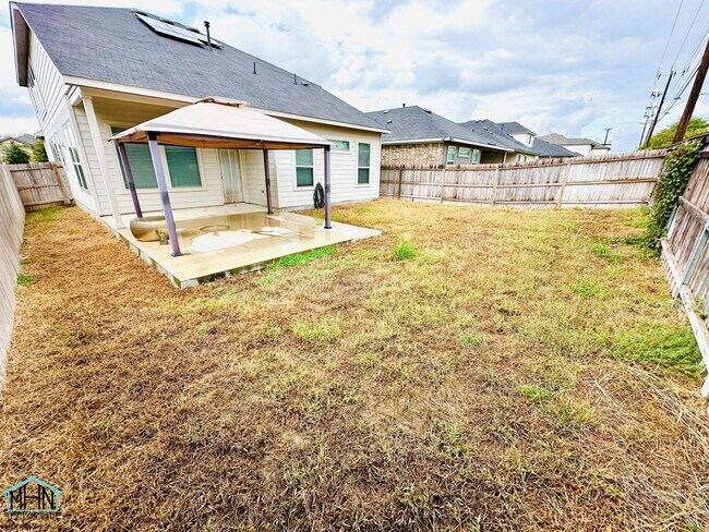 Building Photo - Welcome Home to Modern Elegance in Copper ...