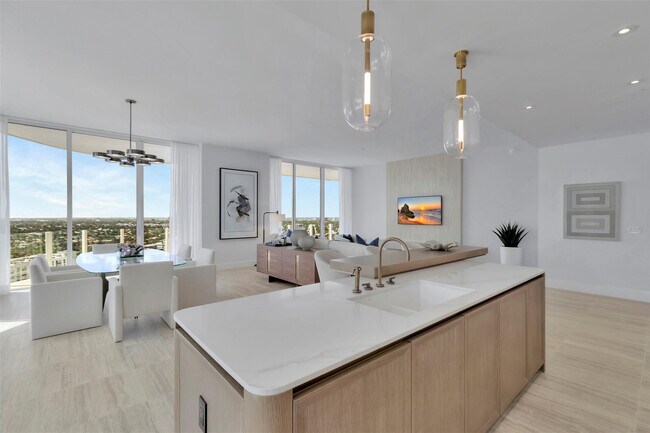 Building Photo - 525 N Fort Lauderdale Beach Blvd