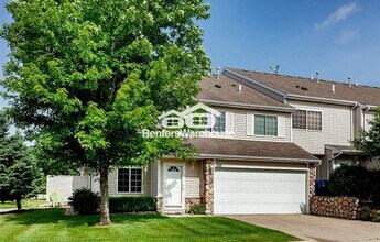 Building Photo - 3799 Village Run Dr