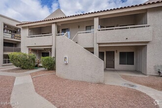 Building Photo - 11666 N 28th Dr