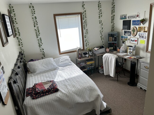 Building Photo - 110 Westgate Ave