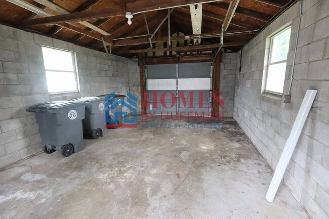Building Photo - Three Bedroom House | Two Bathrooms | Detached Garage