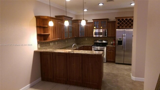 Building Photo - 4321 SW 160th Ave