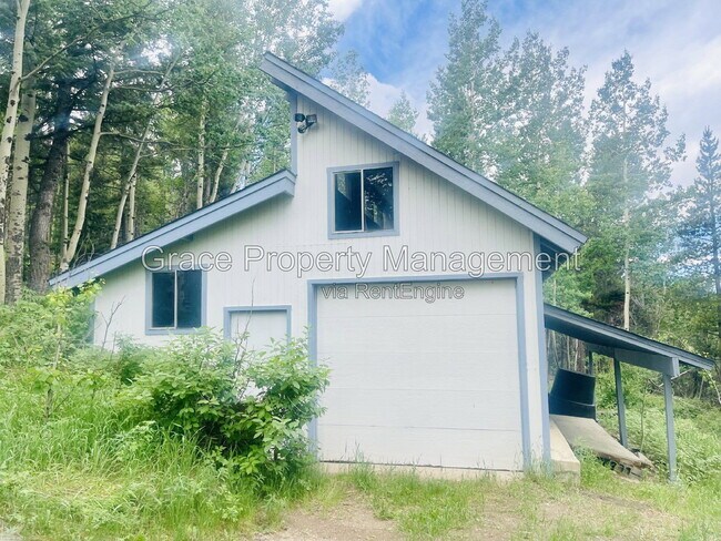 Building Photo - 3294 Smith Hill Rd