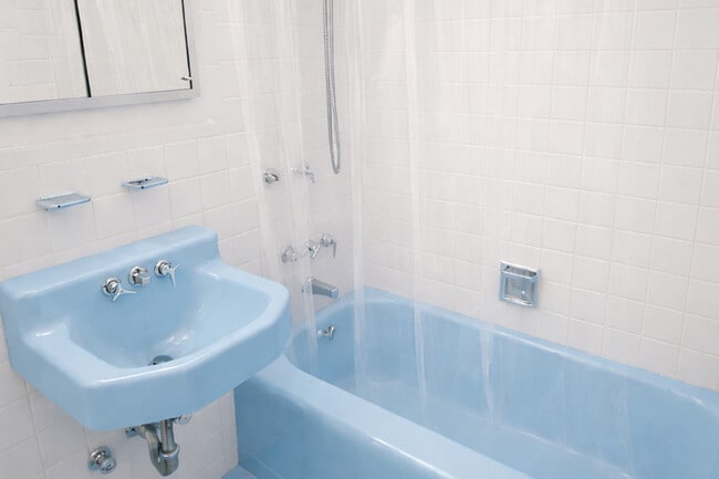 Building Photo - 3215 Avenue H