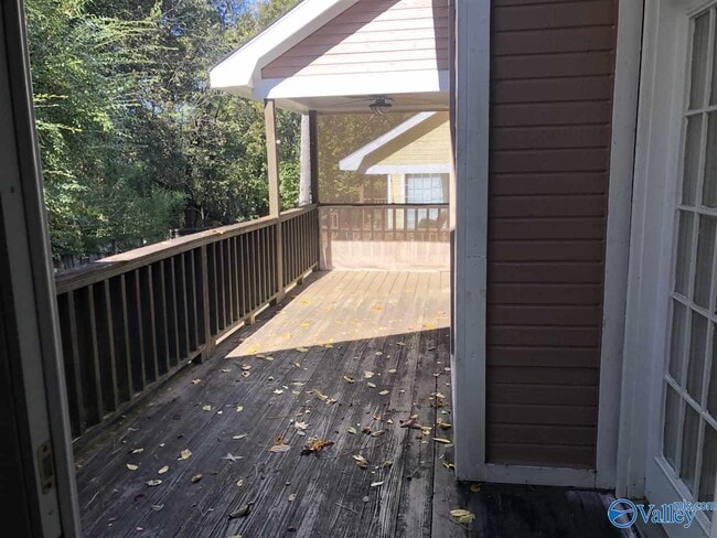 Building Photo - 127 Philadelphia Dr